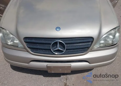 2001 Mercedes-Benz Ml 320 z USA, uszkodzony, nr VIN 4JGAB54E81A282610